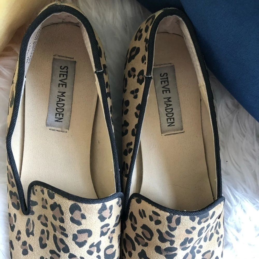 Steve Madden Leopard Print Flats